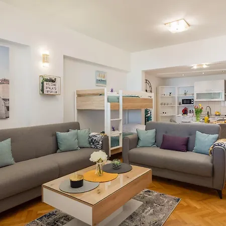Apartment Imperium Ii