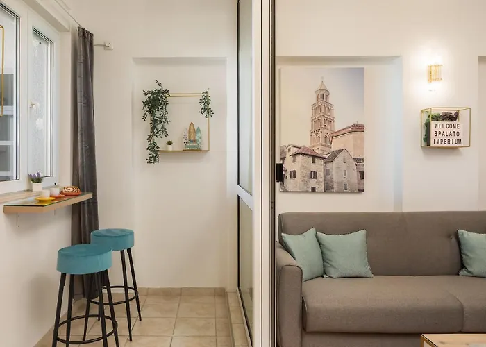 Appartement Imperium Ii - Beachfront Znjan Split