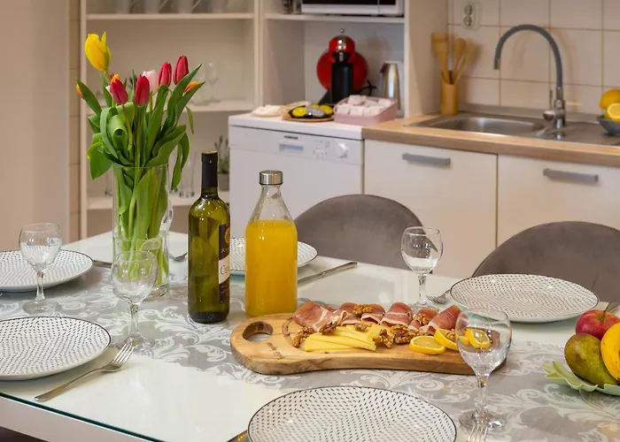 Appartement Imperium Ii - Beachfront Znjan Split