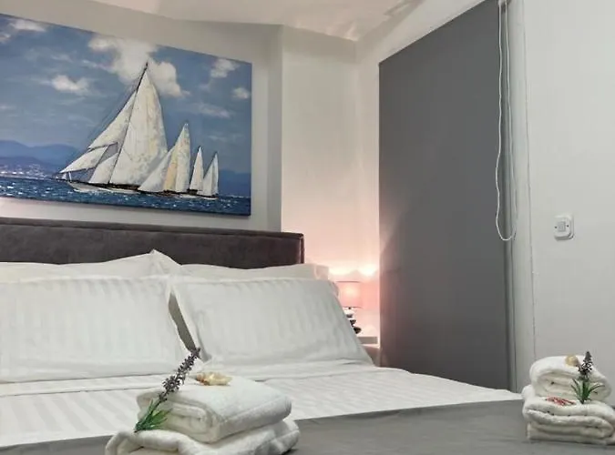 Imperium Ii - Beachfront Znjan Appartement