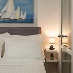 Imperium Ii - Beachfront Znjan